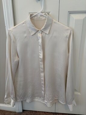 Classic Cream Button-Down Shirt - Arysln